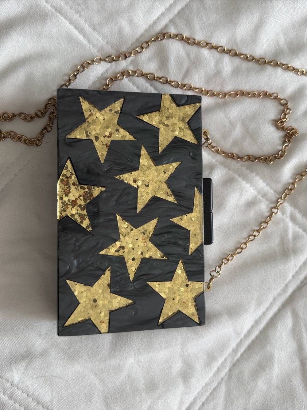 Black Acrylic Star-Accent Crossbody Clutch with Gold Chain